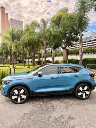 VOLVO C40 P8 RECHARGE TWIN ELECTRIC ULTIMATE AWD